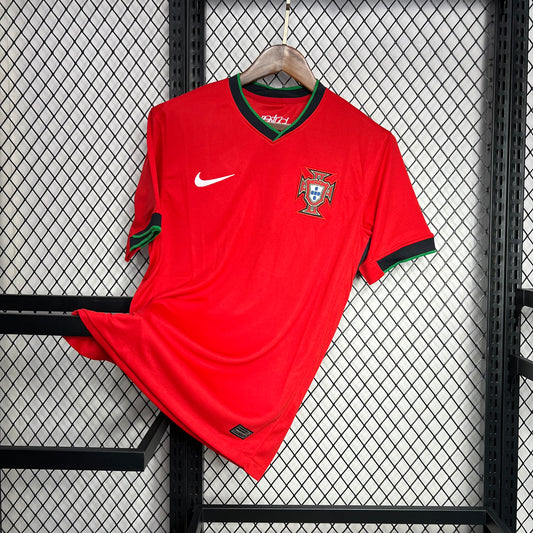 Portugal 2024/25 – Home (Nike)