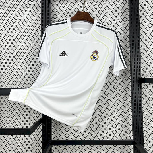 Real Madrid Branca 2025/26 – Modelo Torcedor